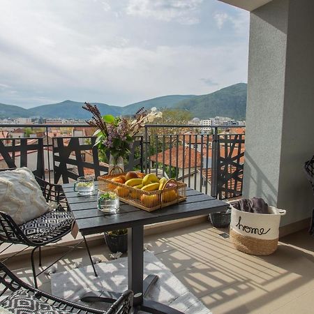 Gold Apartment โมสตาร์ ภายนอก รูปภาพ