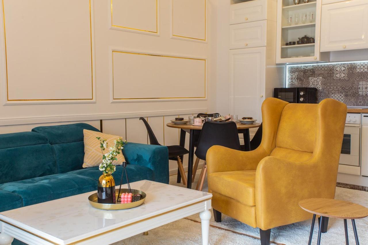 Gold Apartment โมสตาร์ ภายนอก รูปภาพ